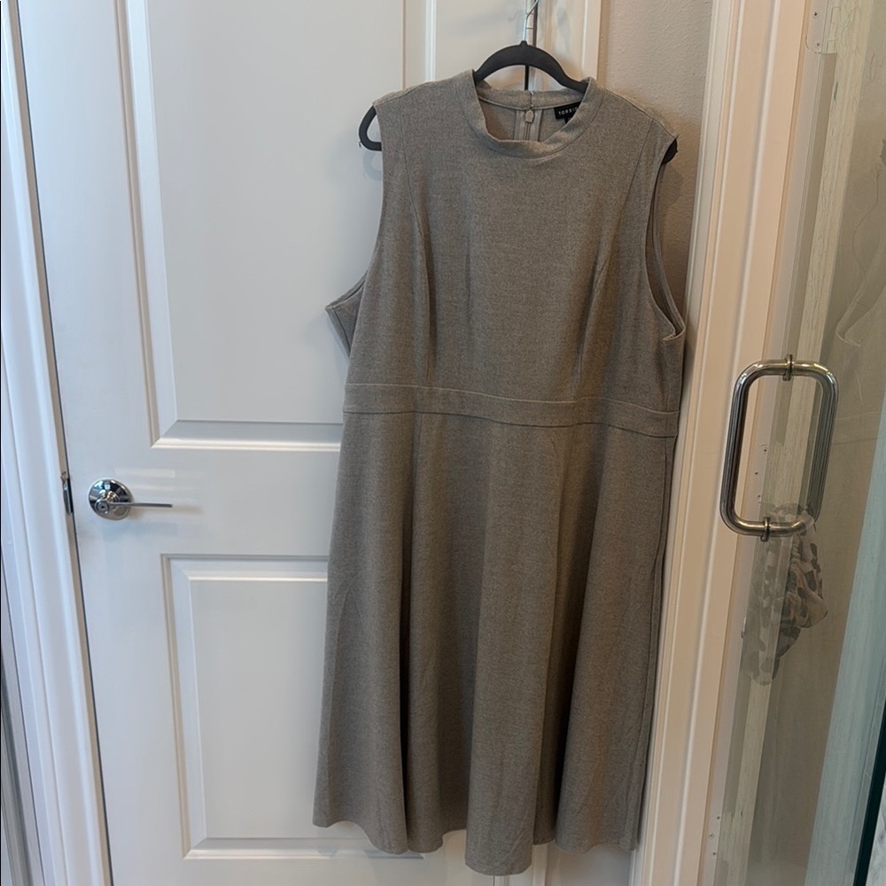 Elegant Gray Sleeveless Dress
